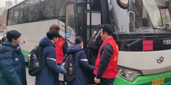 蜘蛛直播官方入口-定人定线 精准接驳 武汉公交高标准保障全国青少年女子足球锦标赛